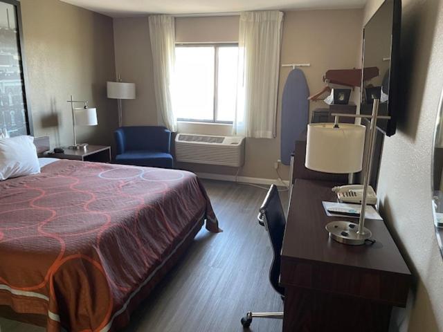 Super 8 By Wyndham Alton Motel Kültér fotó